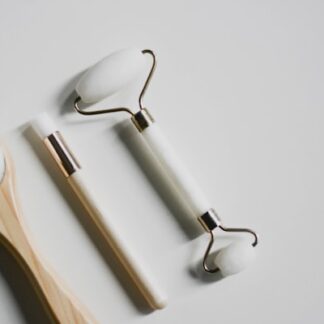 Gua Sha Tool (Rose Quartz)